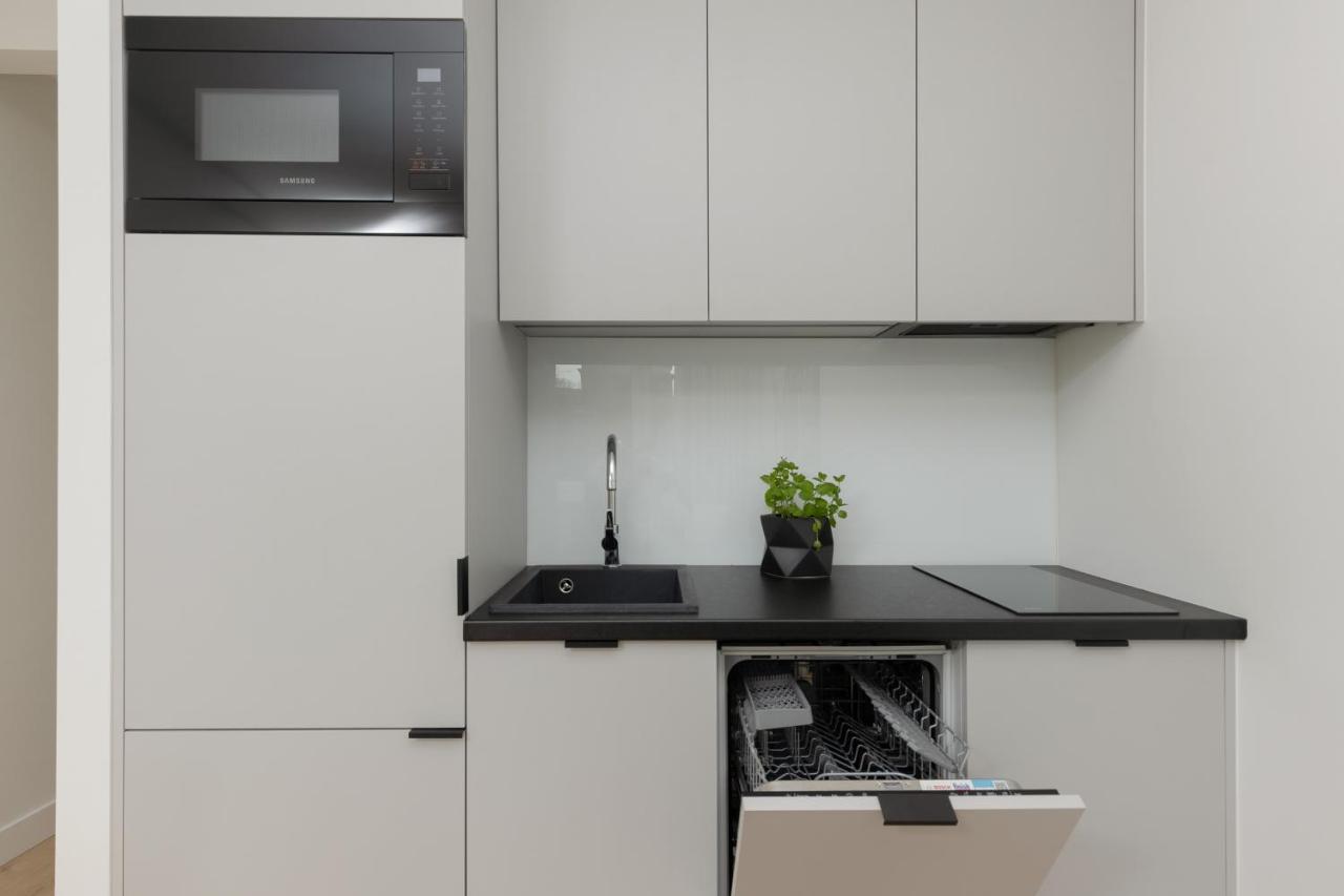 Cosy Dream City Center Apartment By Noclegi Renters وارسو المظهر الخارجي الصورة